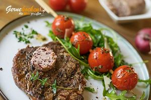 Rezept Entrecôte-Steak mit Rotweinbutter auf mediterrane Art