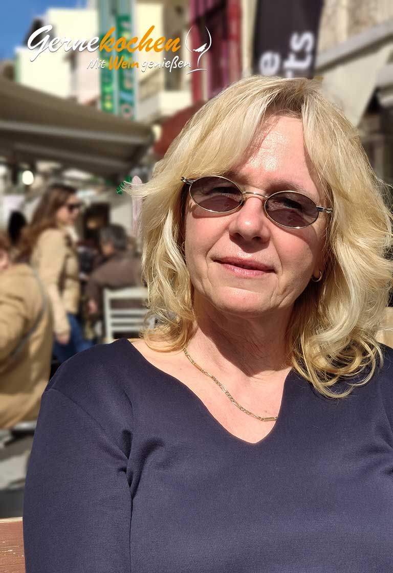 »O Ilios lamboun« – Die Sonne scheint auf Kreta »O Ilios lamboun« – Die Sonne scheint auf Kreta