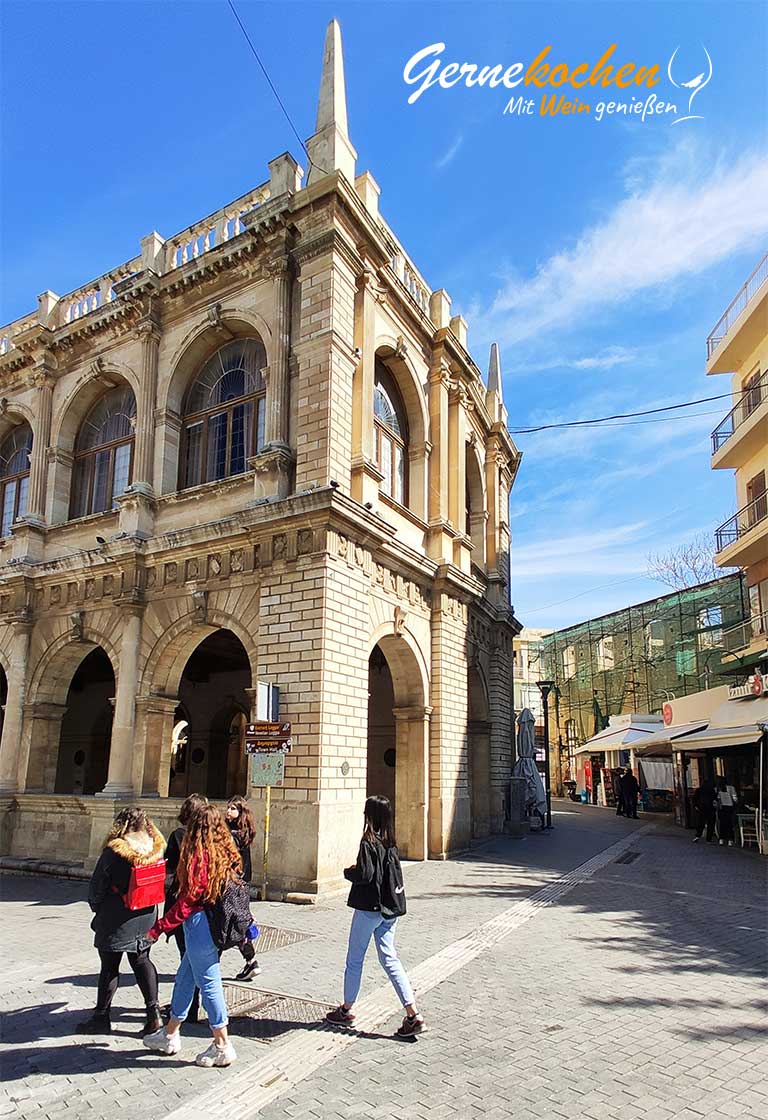 Iraklion Innenstadt bei sonnigem Februarwetter Iraklion Innenstadt bei sonnigem Februarwetter