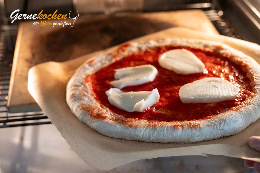 Pizza Capricciosa, Belag – Zubereitungsschritt 4